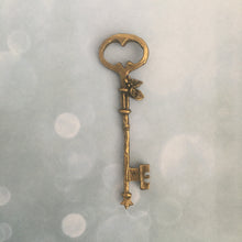 Charger l'image dans la galerie, bijoux CLEF VOLANTE- plusieurs modèles