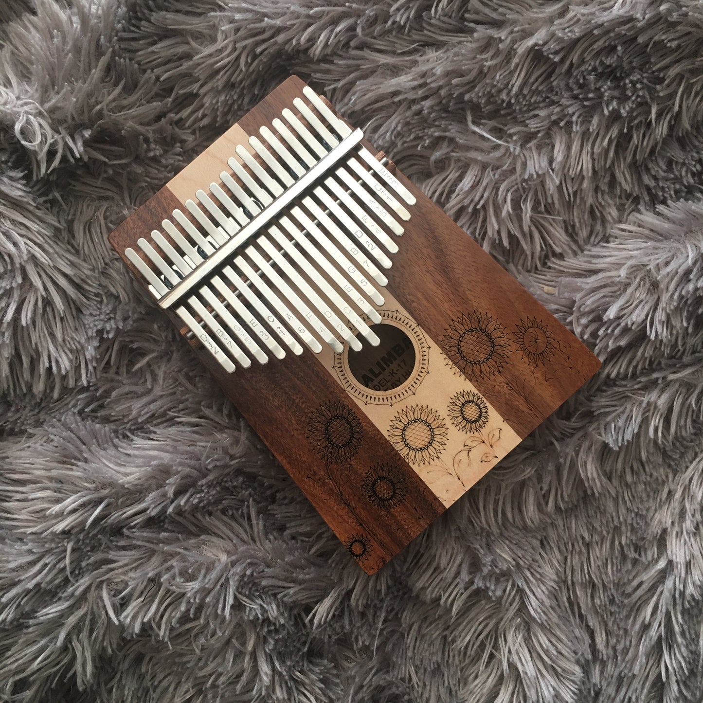 Kalimba HLURU hollow sunflower-17K-maple and Koa