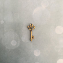 Charger l'image dans la galerie, bijoux CLEF VOLANTE- plusieurs modèles