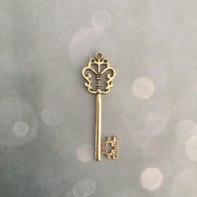 Charger l'image dans la galerie, bijoux CLEF VOLANTE- plusieurs modèles