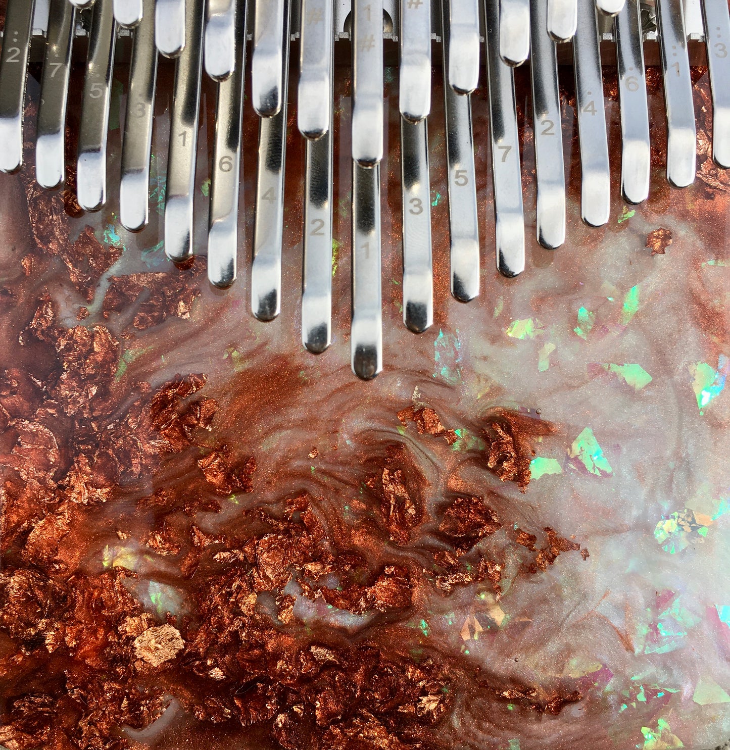 Kalimba Chromatic 34K POOPOOPIDOO "UTOPIA" - BOULDER OPAL-rose wood