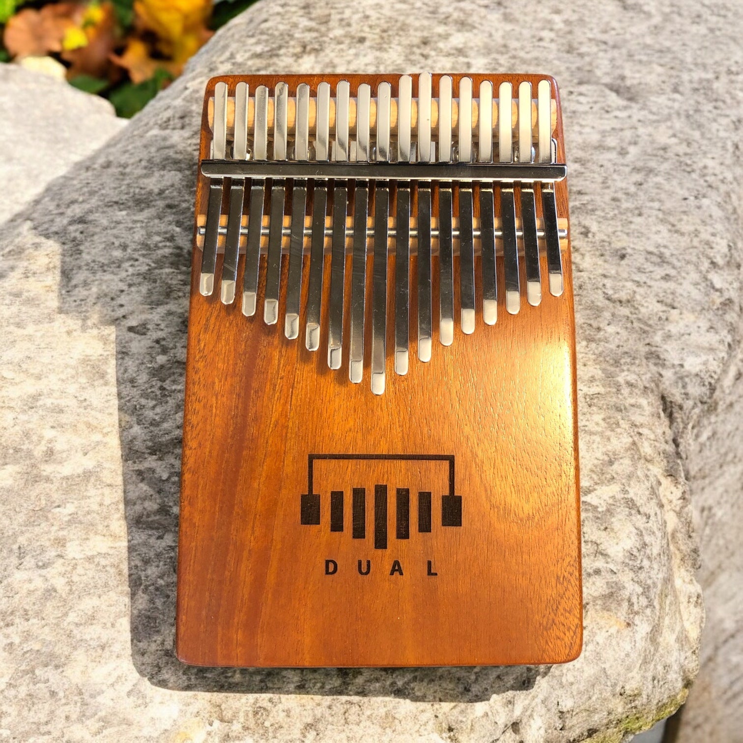 APRIL DUAL ELECTRO Kalimba -17K- SAPELE – Poopoopidoo