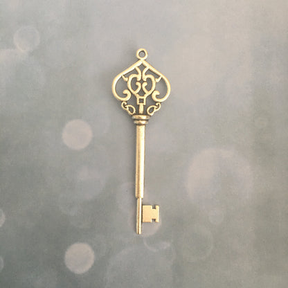 bijoux CLEF VOLANTE- plusieurs modèles