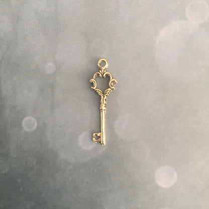 bijoux CLEF VOLANTE- plusieurs modèles