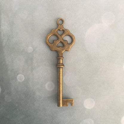 bijoux CLEF VOLANTE- plusieurs modèles