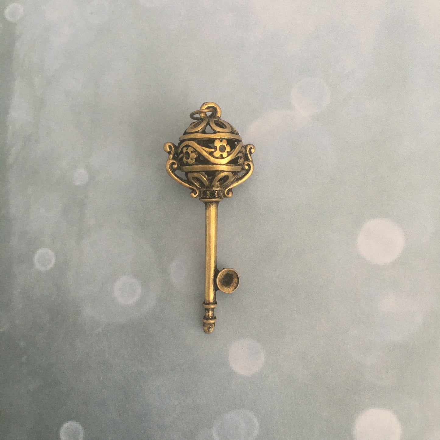 bijoux CLEF VOLANTE- plusieurs modèles