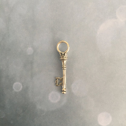 bijoux CLEF VOLANTE- plusieurs modèles